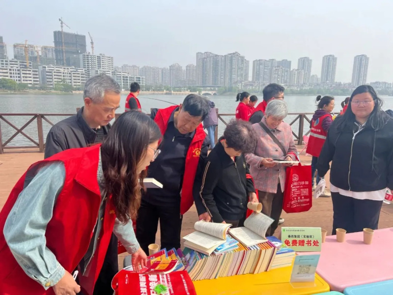 泰兴市姚王街道丹霞社区妇联开展“书香为伴 ‘悦’读‘阅’美”主题系列活动