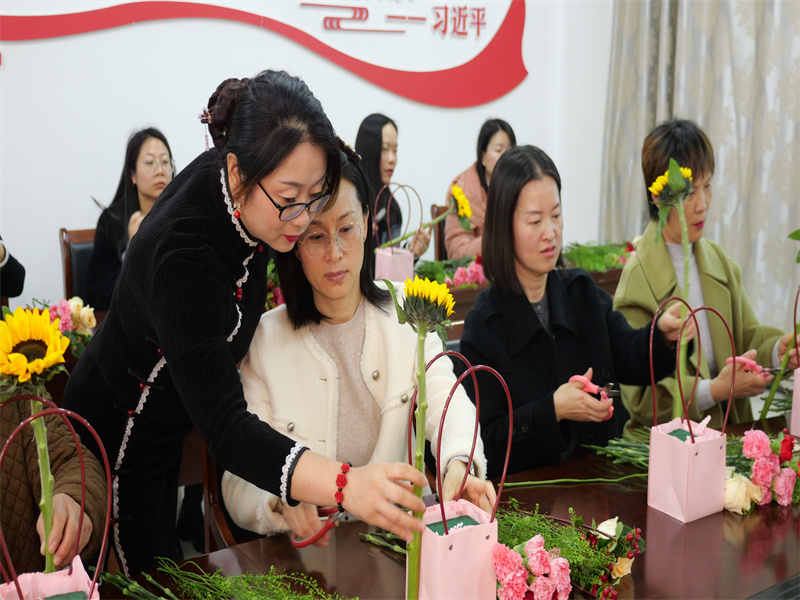 20260226101302WEPWPRRW.jpg 书香浸花韵.jpg